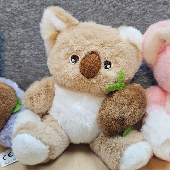 OUOZZZ Koala Family with 4 Babies Plush Playset Animals Stuffed Gift  Toddler - Picture 10 of 14